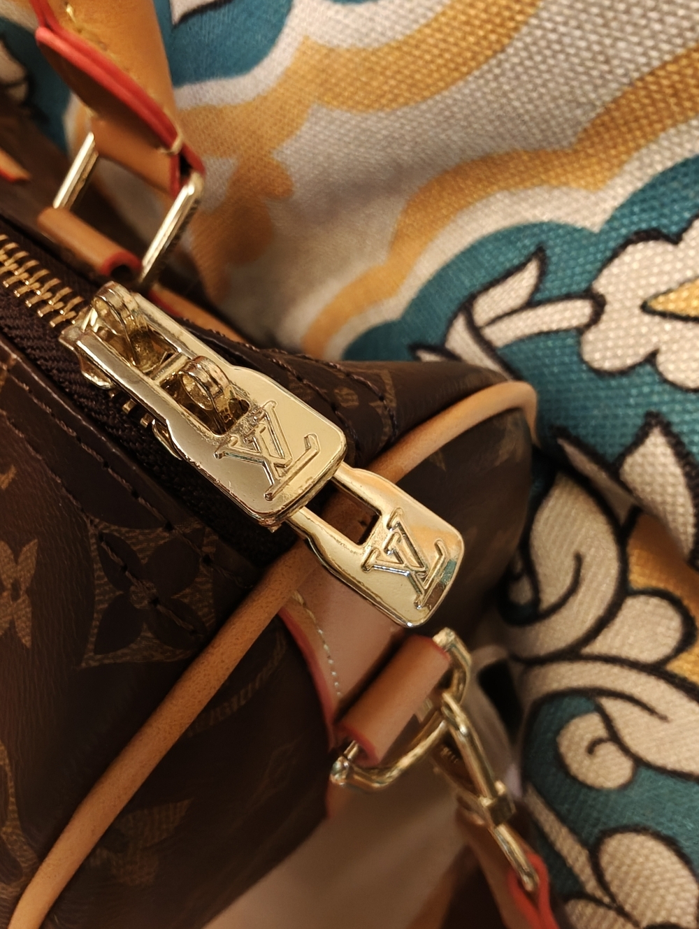 Fun "FASHION BAG"  New. - Picture 7 of 16
